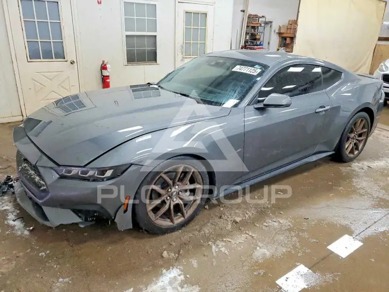 2025 Ford MUSTANG фото