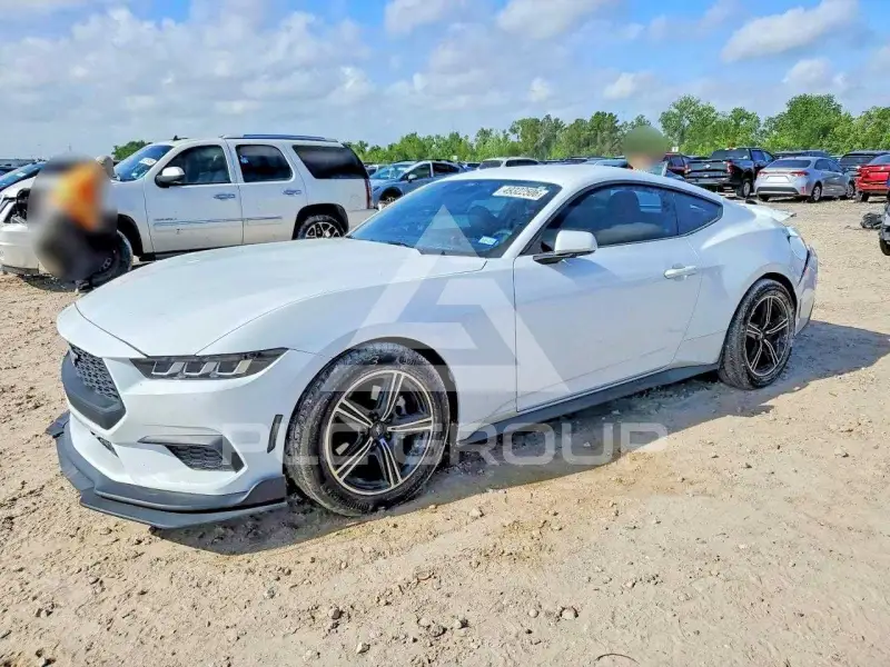 2025 Ford MUSTANG фото