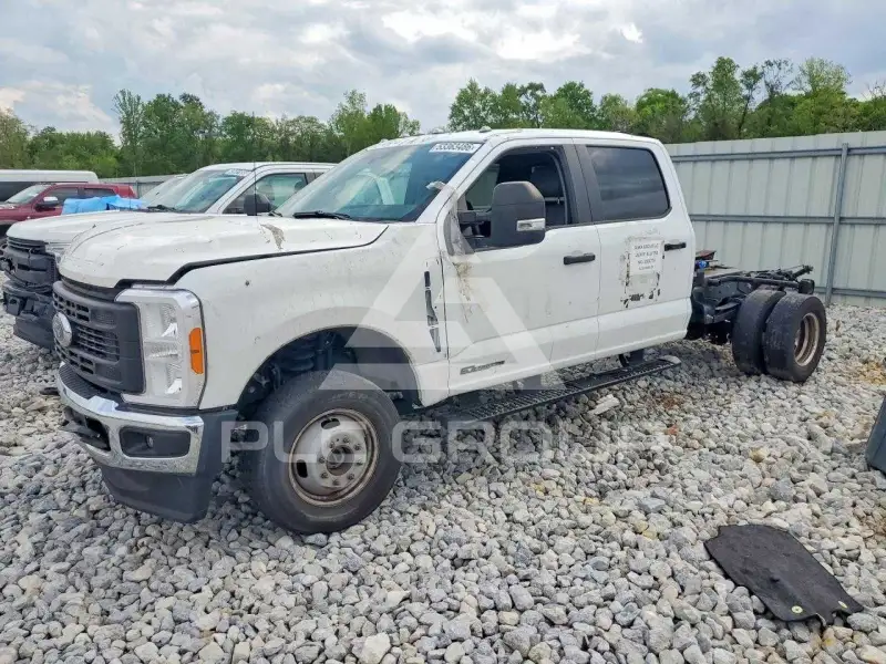 2025 Ford F-350 фото