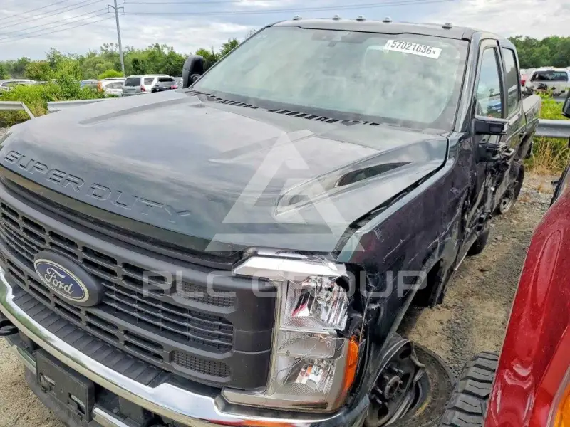 2025 Ford F-350 фото