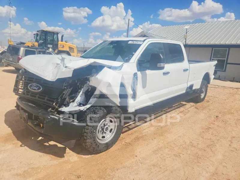 2025 Ford F-250 фото