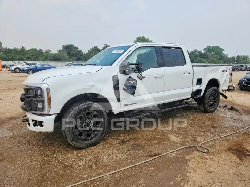 2025 Ford F-250 фото