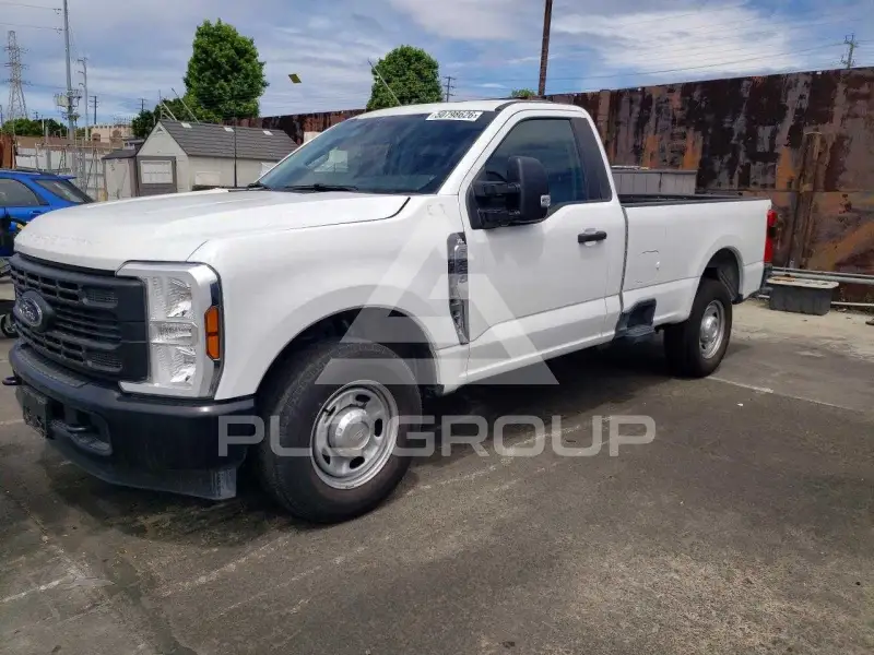 2025 Ford F-250 фото