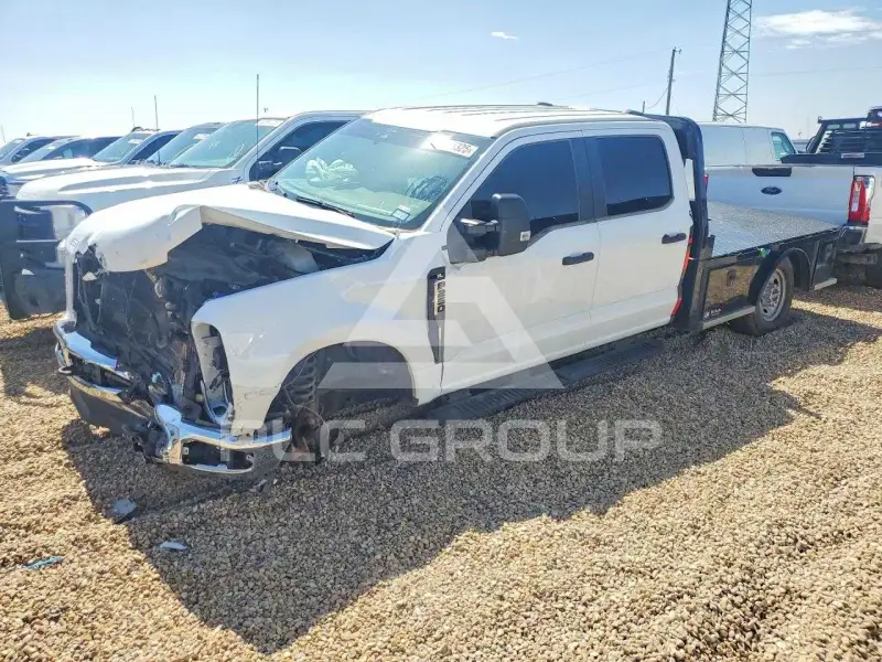 2025 Ford F-250 photo