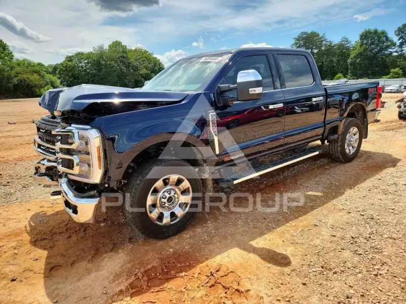 2025 Ford F-250 фото