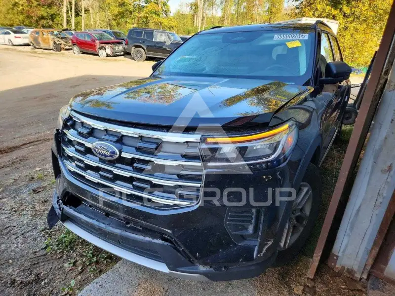 2025 Ford EXPLORER photo
