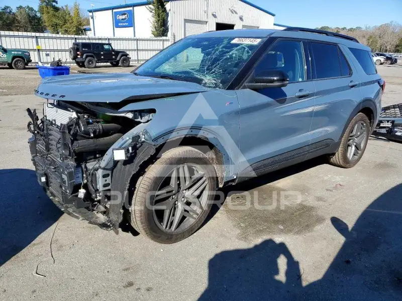 2025 Ford EXPLORER photo