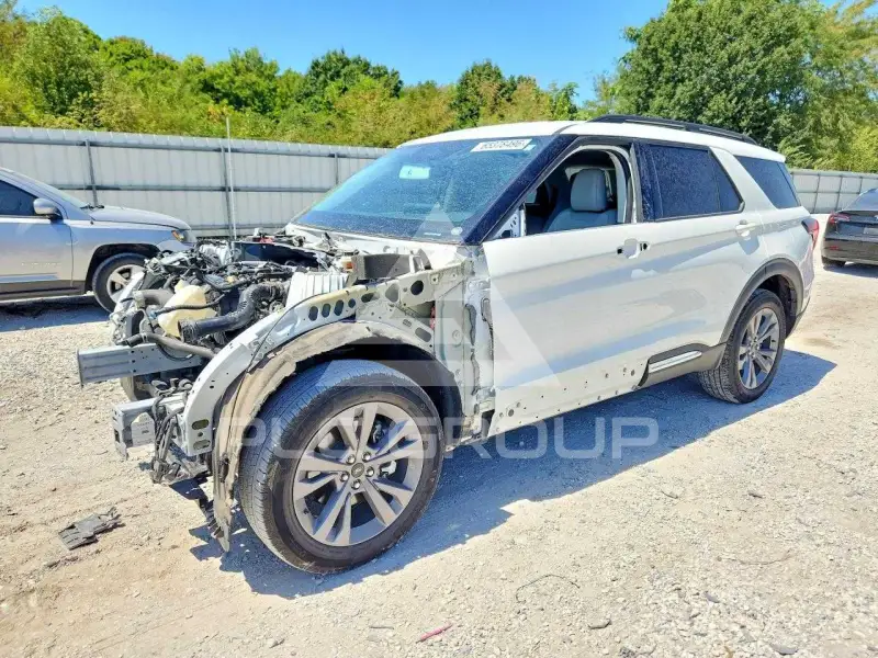 2025 Ford EXPLORER photo