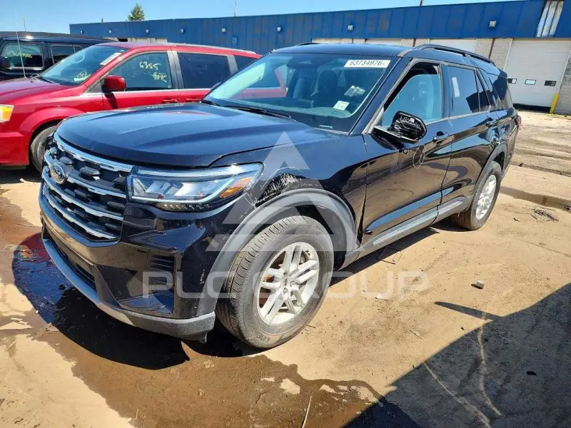 2025 Ford EXPLORER photo
