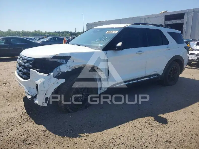 2025 Ford EXPLORER photo