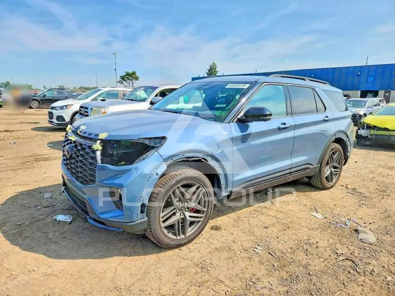 2025 Ford EXPLORER photo