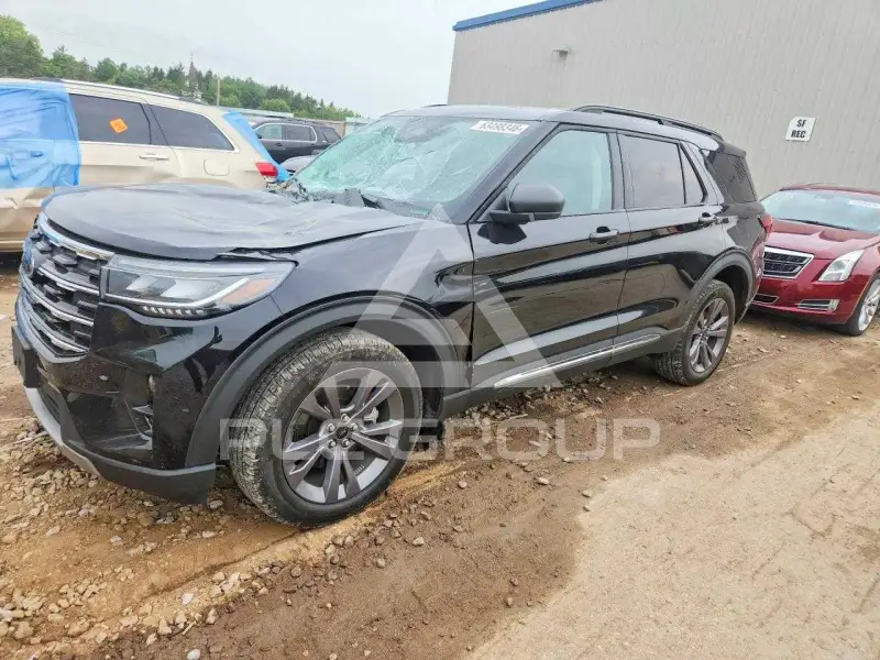 2025 Ford EXPLORER photo