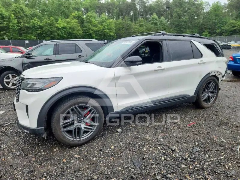 2025 Ford EXPLORER фото