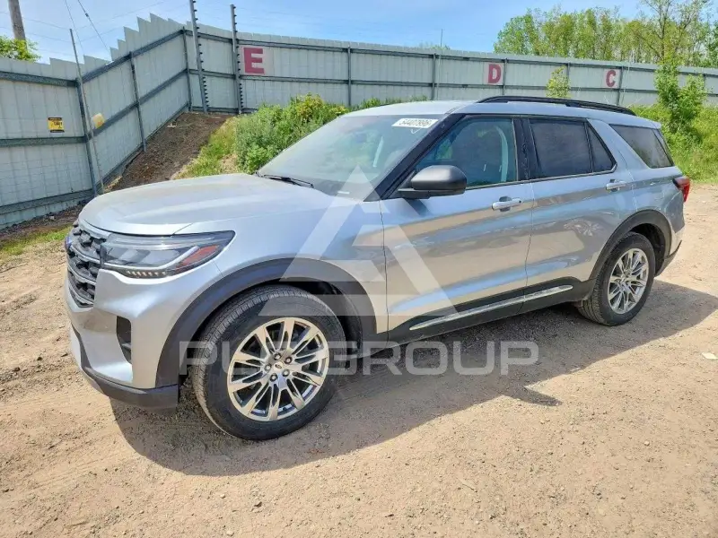 2025 Ford EXPLORER фото