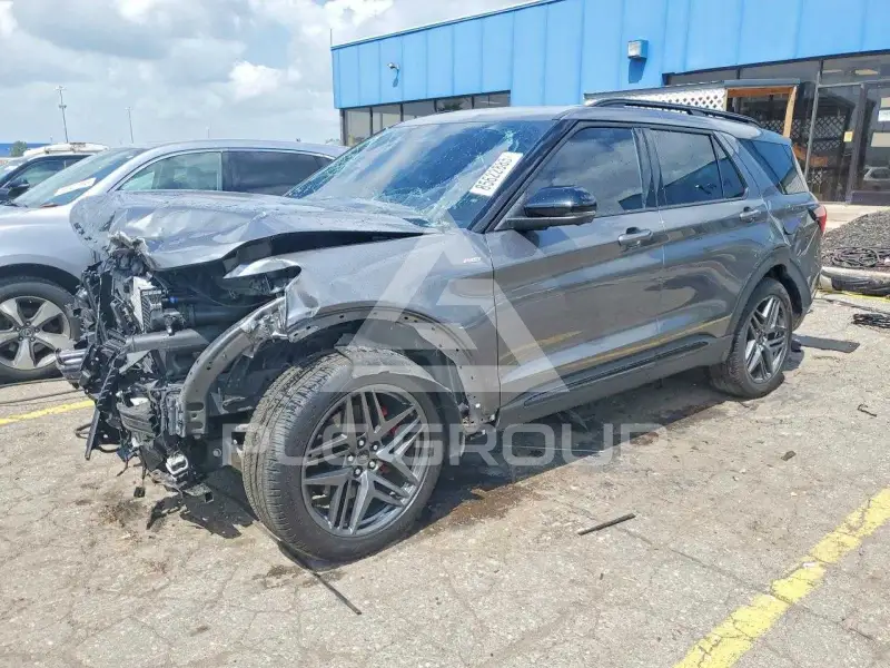 2025 Ford EXPLORER фото