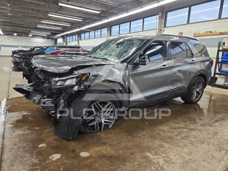 2025 Ford EXPLORER фото