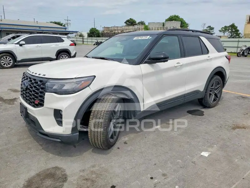 2025 Ford EXPLORER photo