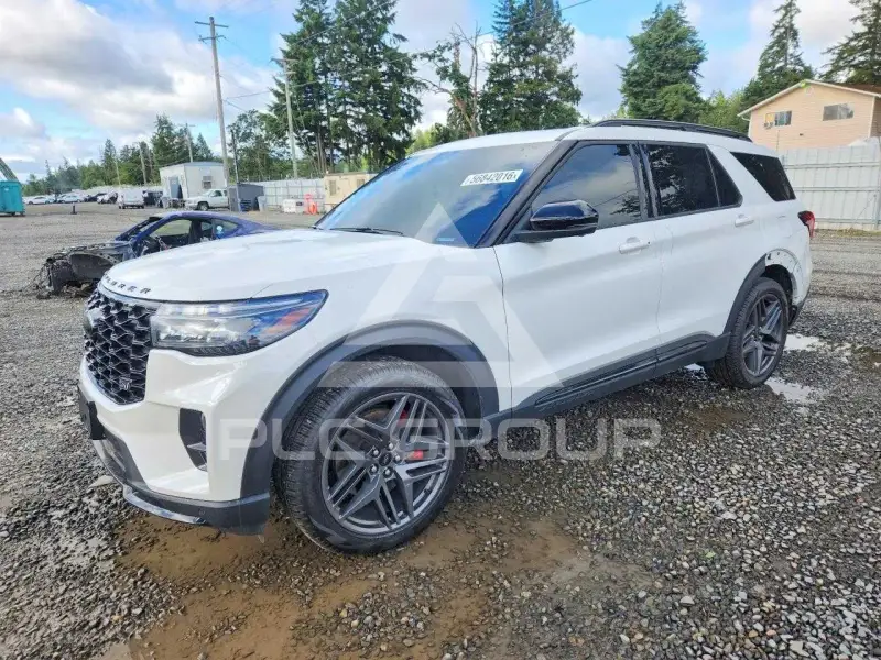 2025 Ford EXPLORER photo