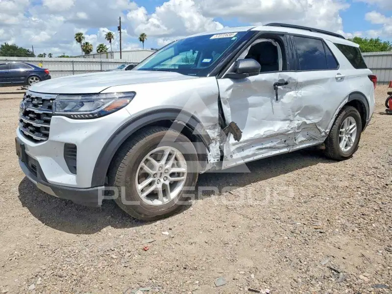 2025 Ford EXPLORER photo