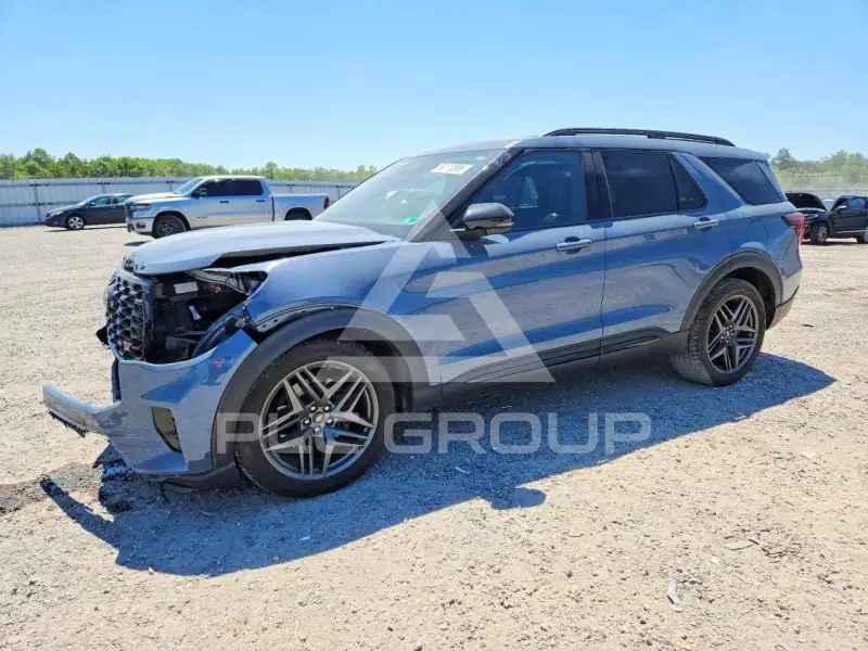 2025 Ford EXPLORER photo