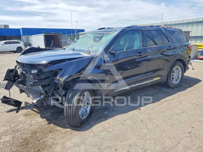 2025 Ford EXPLORER photo
