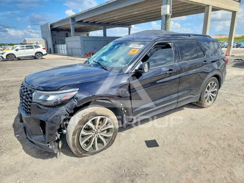 2025 Ford EXPLORER photo