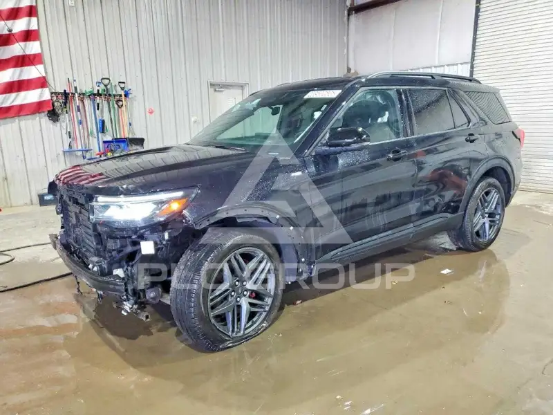2025 Ford EXPLORER photo