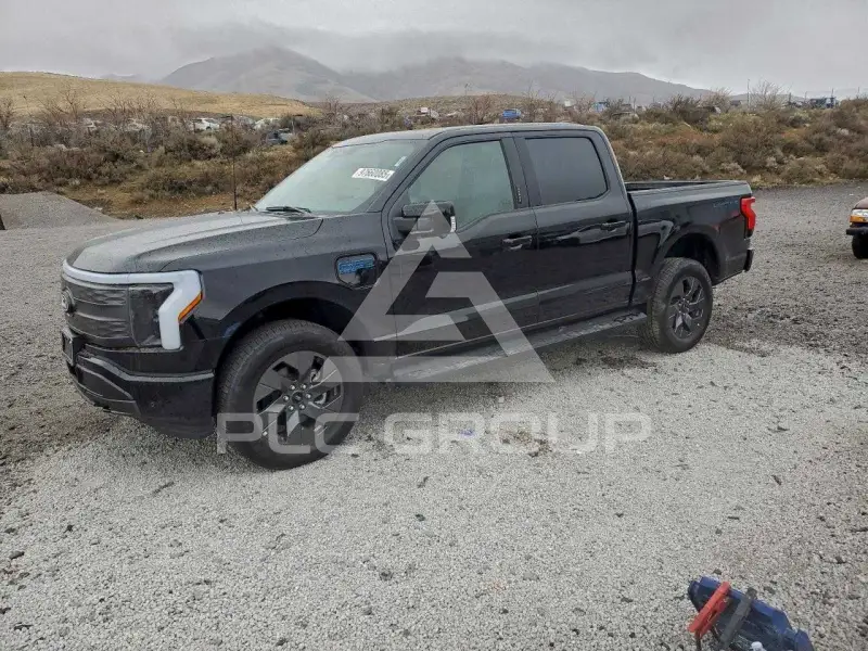 2025 Ford F-150 фото