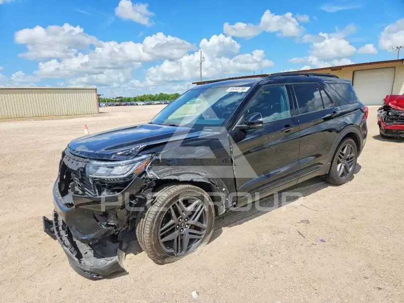 2025 Ford EXPLORER фото