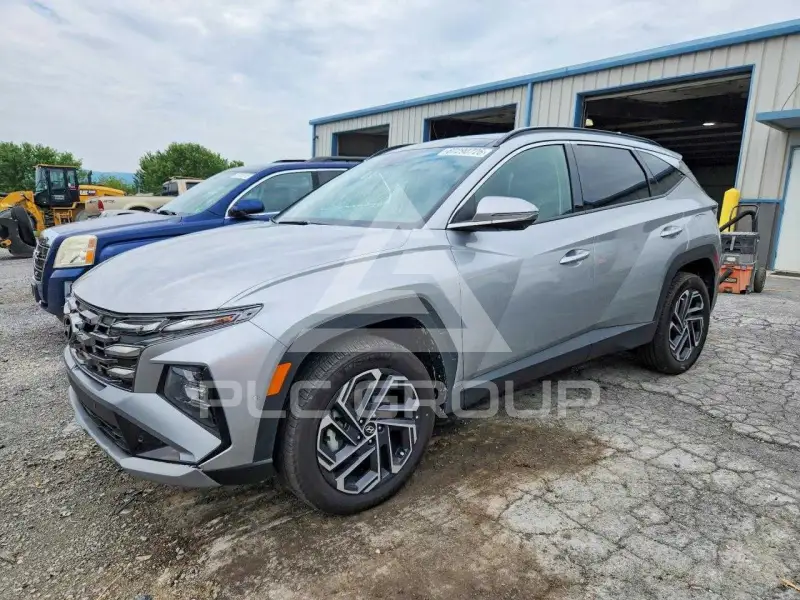 2025 Hyundai Tucson photo