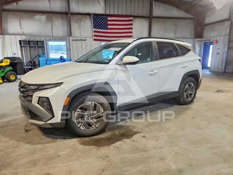2025 Hyundai Tucson photo