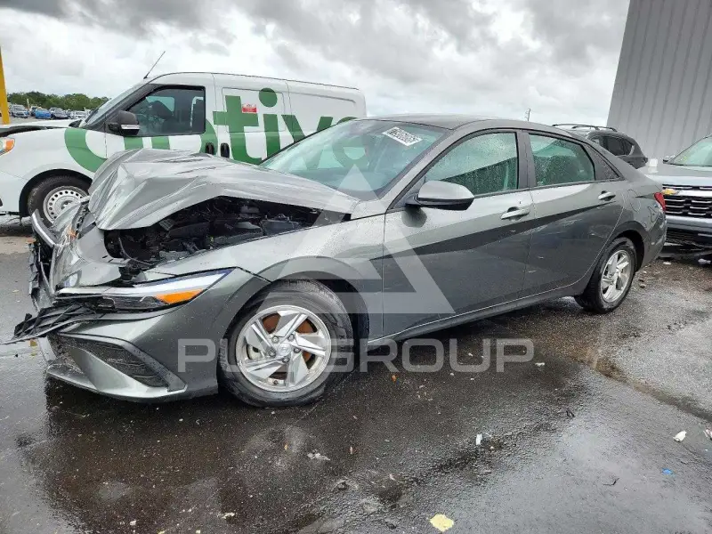 2025 Hyundai Elantra фото