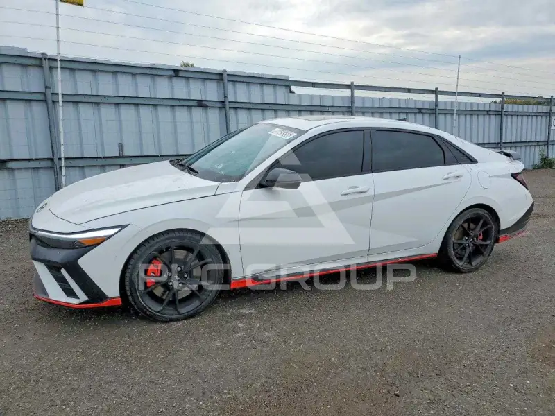2025 Hyundai Elantra фото