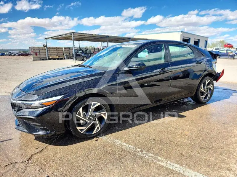 2025 Hyundai Elantra фото