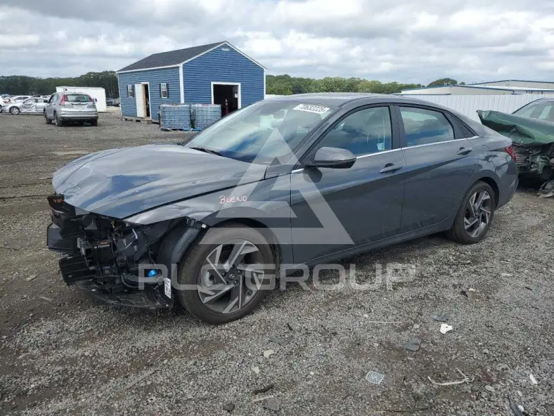 2025 Hyundai Elantra фото