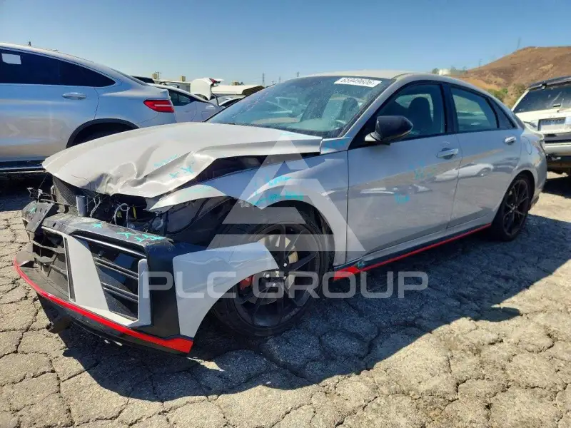 2025 Hyundai Elantra фото