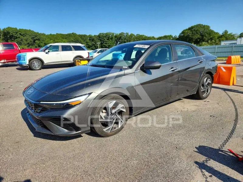 2025 Hyundai Elantra фото