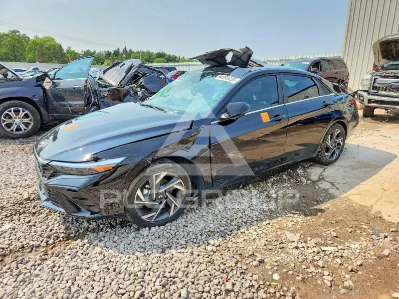 2025 Hyundai Elantra фото