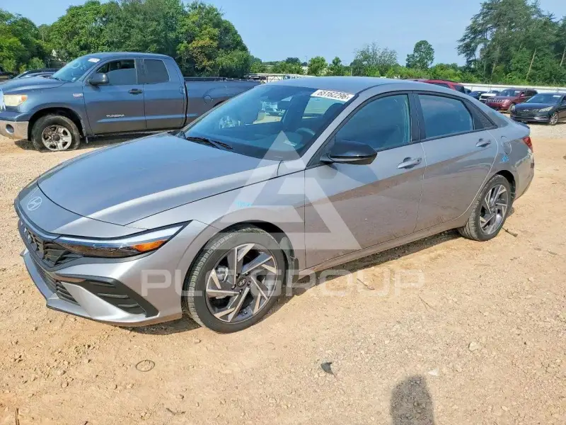 2025 Hyundai Elantra фото