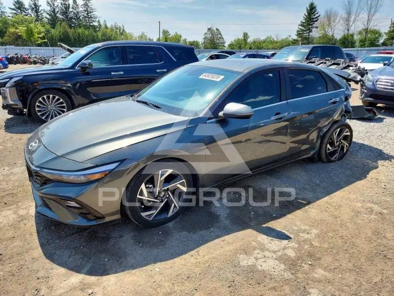 2025 Hyundai Elantra photo