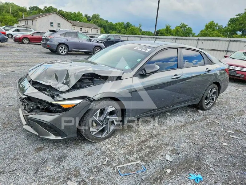 2025 Hyundai Elantra фото