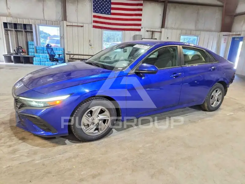 2025 Hyundai Elantra фото