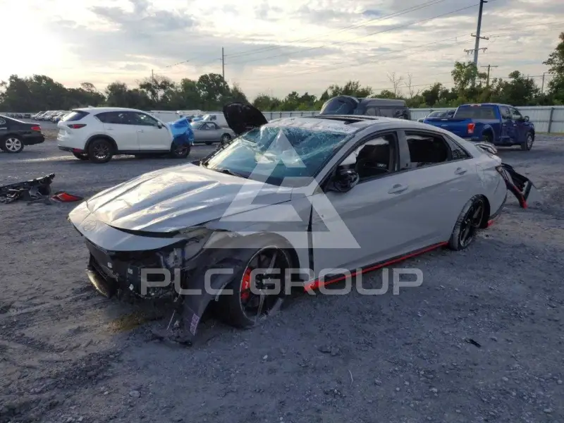 2025 Hyundai Elantra фото