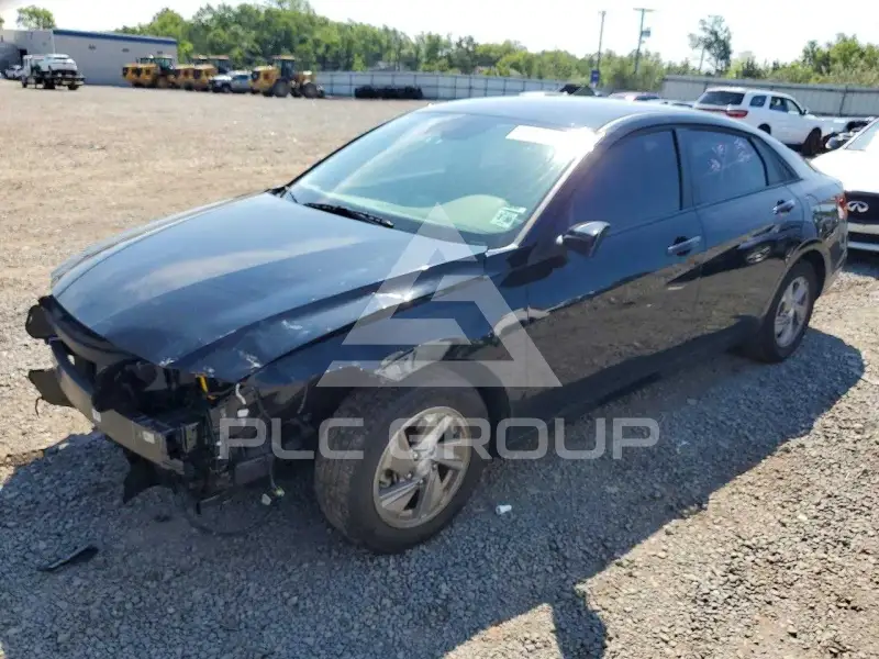 2025 Hyundai Elantra фото