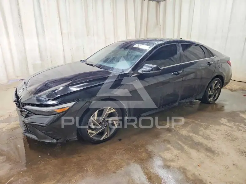 2025 Hyundai Elantra фото