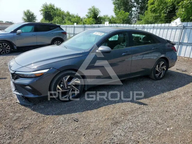 2025 Hyundai Elantra фото