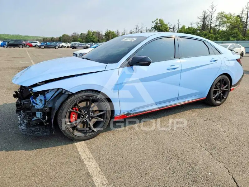 2025 Hyundai Elantra фото