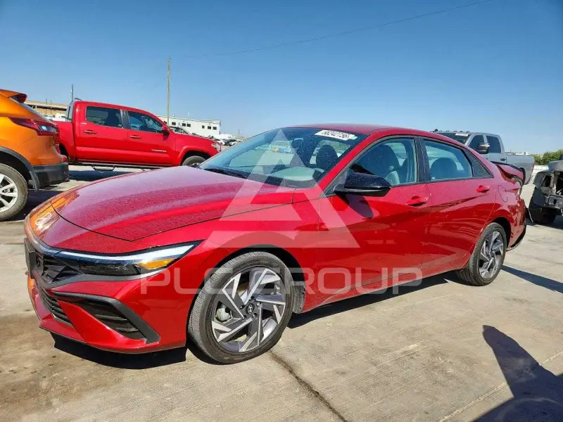 2025 Hyundai Elantra фото