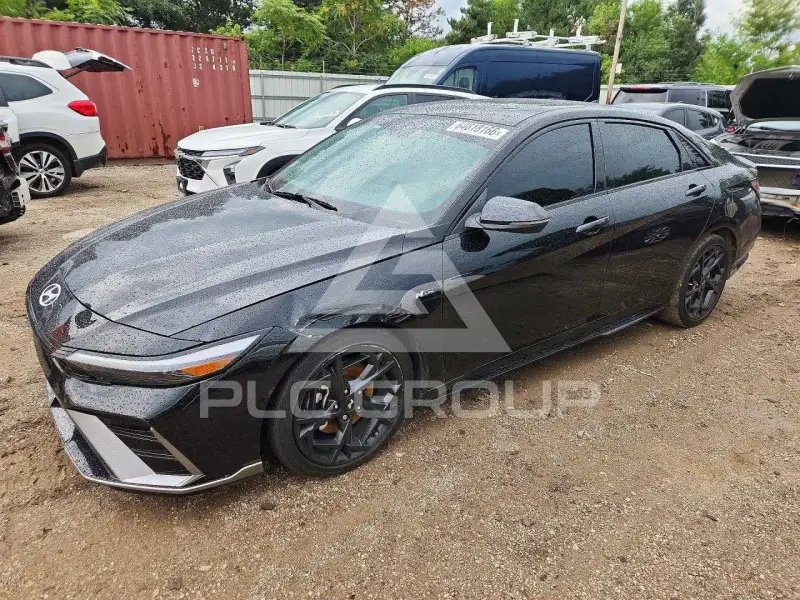 2025 Hyundai Elantra фото