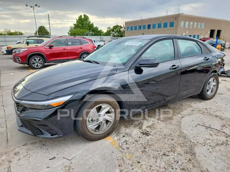 2025 Hyundai Elantra фото